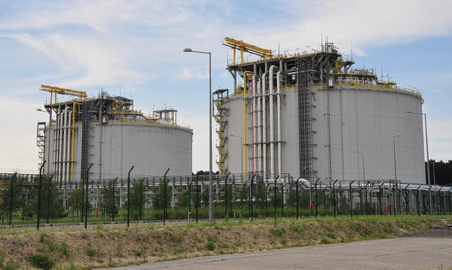 LNG & CNG O-Rings, Gaskets, and Seals for Cryogenic Service
