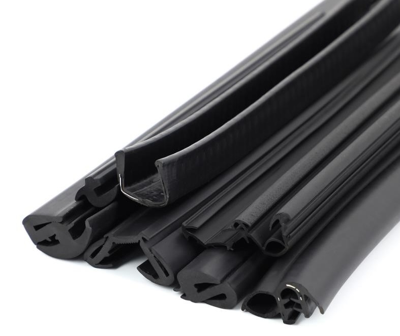 Custom profiled rubber cord from Canyon Components designed for specialized sealing applications in aerospace, automotive, and industrial systems.